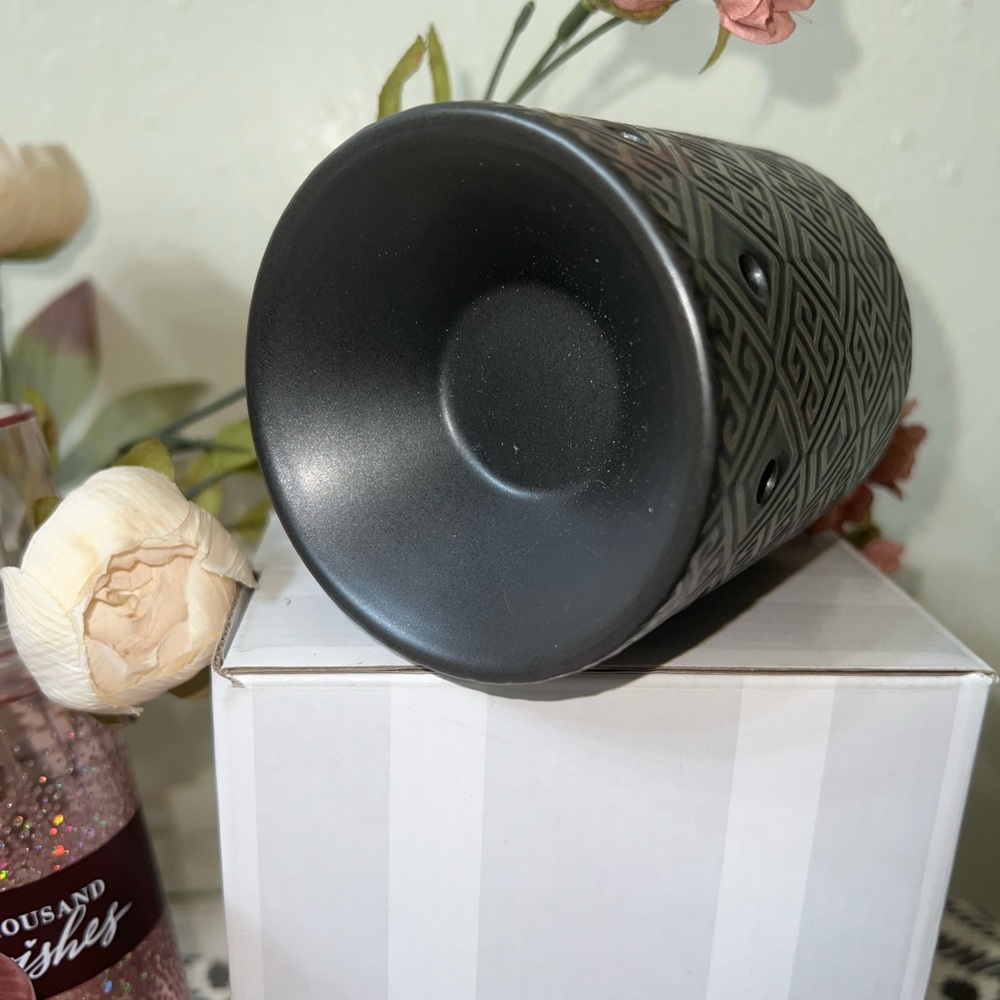 Scentsy & BBW Bundle) $72 - Picture 4 of 7